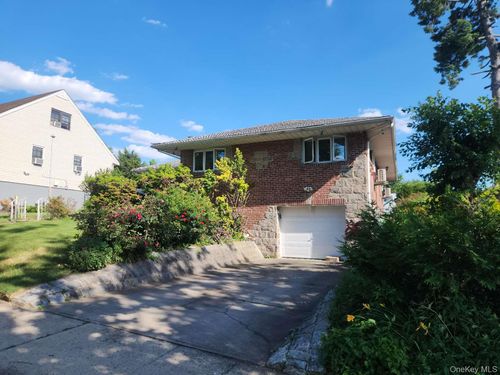 199-36 24th Ave, Whitestone, NY, 11357-4126 | Card Image