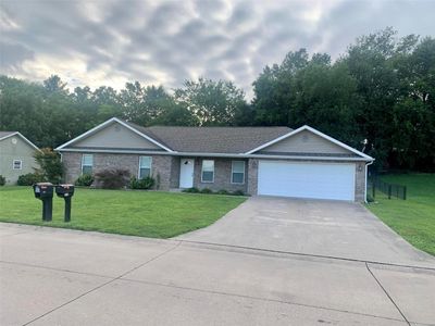 175 Matt Lane, House other with 3 bedrooms, 2 bathrooms and null parking in Jackson MO | Image 2