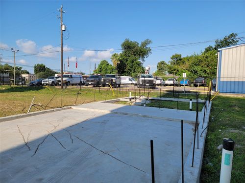 304 Hamilton Grove Ln, Houston, TX, 77047 | Card Image