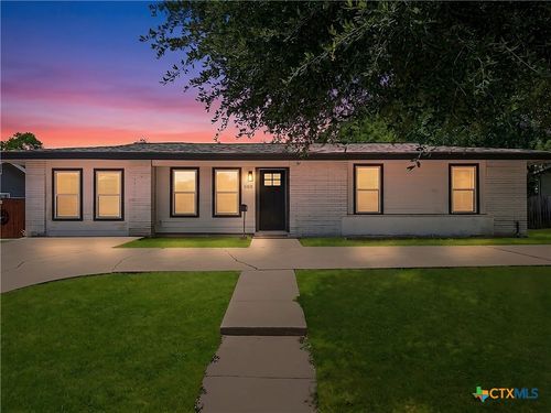 503 Pickwell Dr, San Antonio, TX, 78223-2831 | Card Image