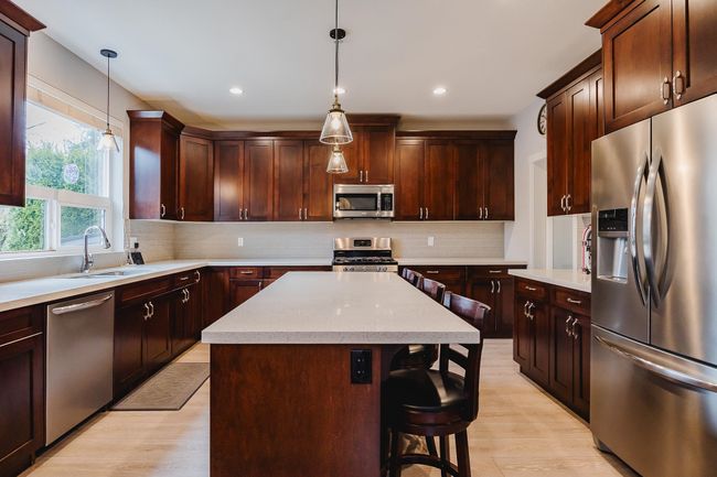 24409 113a Ave, House other with 4 bedrooms, 4 bathrooms and 6 parking in Maple Ridge BC | Image 6