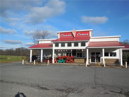 7342 State Street Rd, Auburn, NY, 13021-8631 | Card Image
