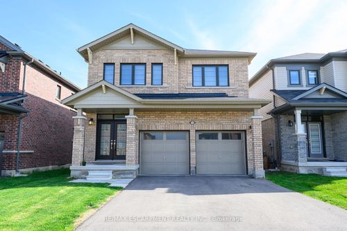 12 Midhurst Hts, Hamilton, ON, L8J0K9 | Card Image
