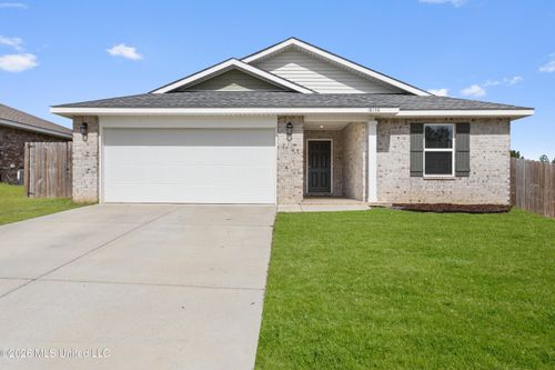 18136 Tiffany Renee Dr, Gulfport, MS, 39503-7402 | Card Image