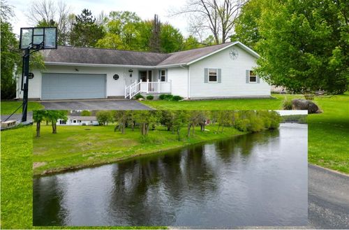 704 Phillips Ave E, Ladysmith, WI, 54848-2338 | Card Image