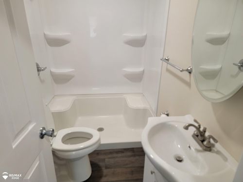 442 Beach St, Mount Morris, MI, 48458-1904 | Card Image