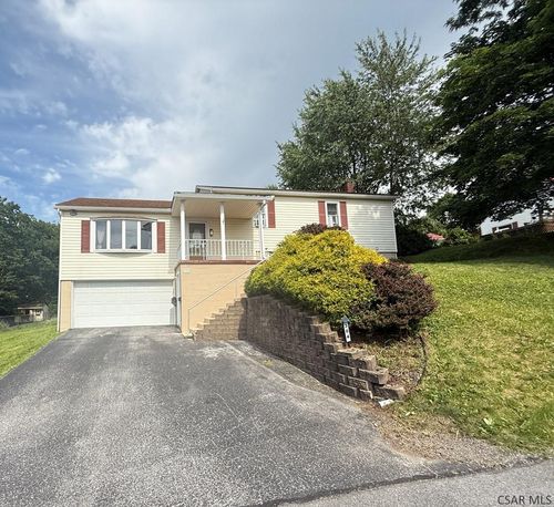 304 Melvin Street, Johnstown, PA, 15904 | Card Image