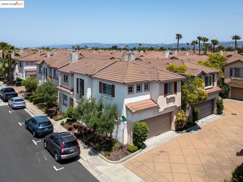 15388 Heron Dr, San Leandro, CA, 94579-2725 | Card Image