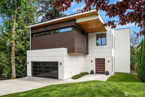 9622 Slater Ave Ne, Kirkland, WA, 98033-5864 | Card Image