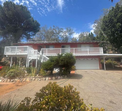 11556 Bridle Path Lane, Lakeside, CA, 92040 | Card Image