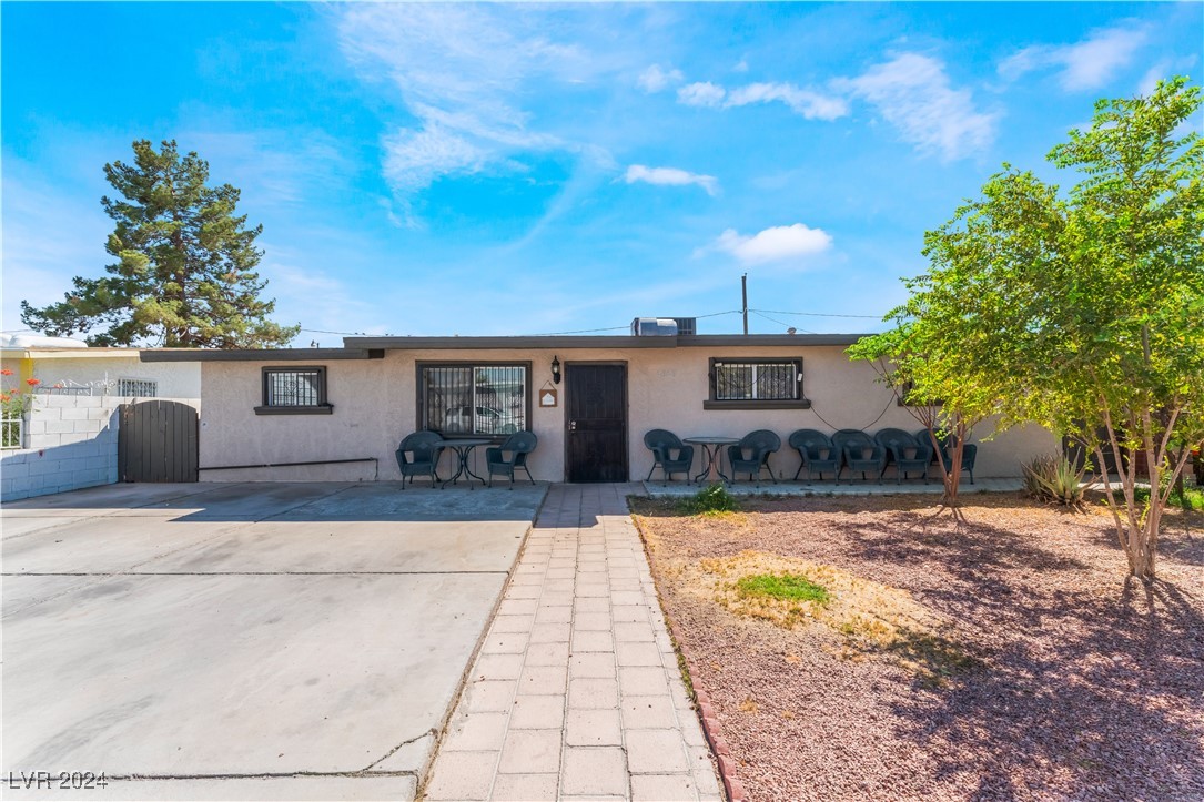 Ferguson Ave, North Las Vegas, NV 89030