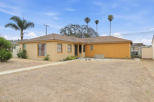 456 E Poplar St, Oxnard, CA, 93033-4526 | Card Image