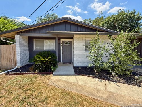 118 Starlight Ter, San Antonio, TX, 78233-6548 | Card Image