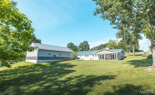 400 Broadway Ave, Leslie, MO, 63056-2317 | Card Image