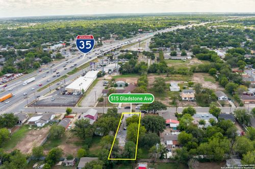 515 Gladstone, San Antonio, TX, 78225-2413 | Card Image