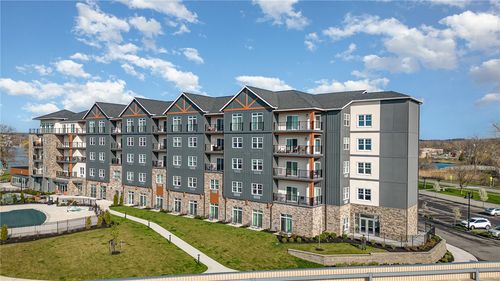 403-205 Lakeshore Dr, Canandaigua, NY, 14424-2311 | Card Image