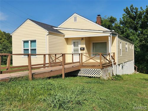 1470 N Water St, Cape Girardeau, MO, 63701-7079 | Card Image