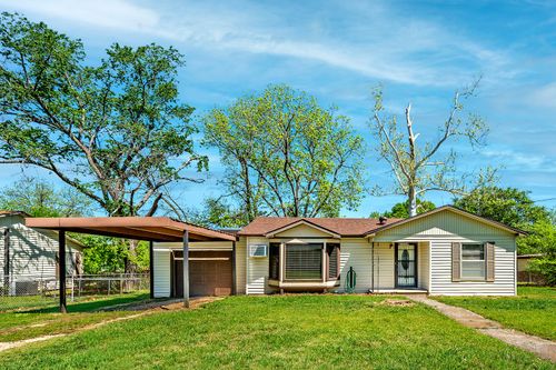 2615 W Johnson Street, Denison, TX, 75020 | Card Image