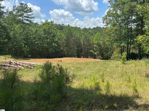 384 Cliffs South Pkwy, Salem, SC, 29676-3542 | Card Image