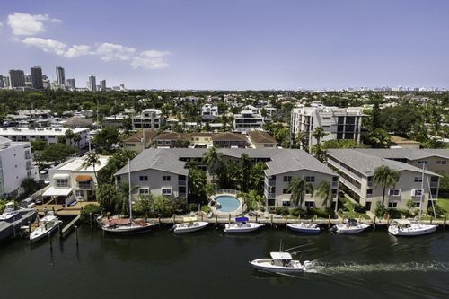 302-1510 Se 15th Street, Fort Lauderdale, FL, 33316 | Card Image