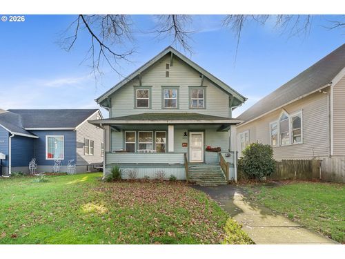 2205 5th St, Tillamook, OR, 97141-2422 | Card Image