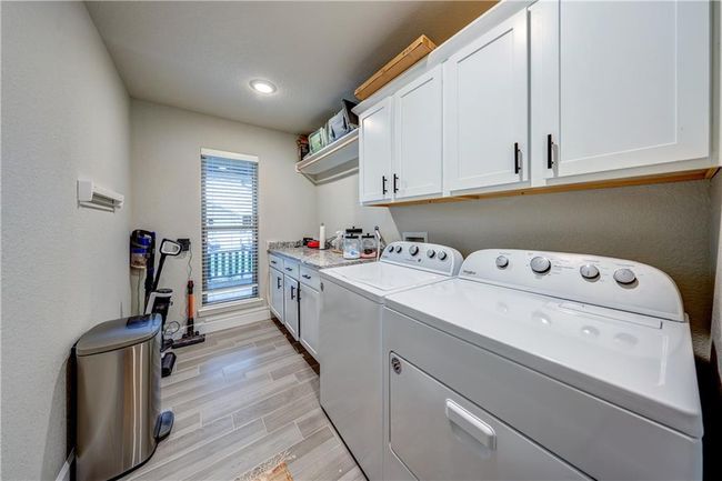 7526 Apache Rd, House other with 4 bedrooms, 3 bathrooms and null parking in Shawnee KS | Image 20