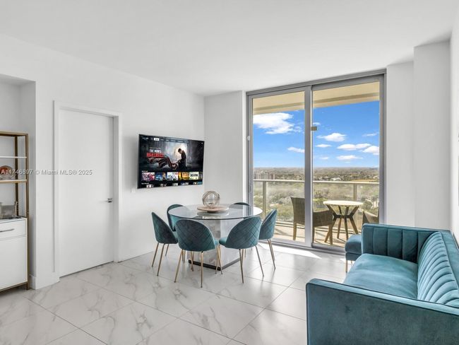 APT-1507 - 2000 Metropica Way, Condo with 2 bedrooms, 2 bathrooms and null parking in Sunrise FL | Image 23