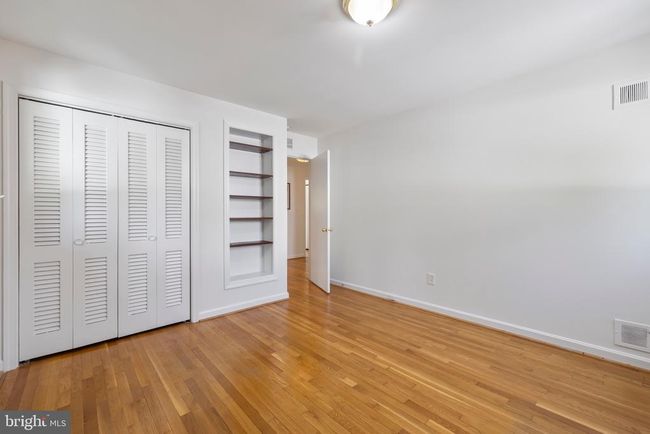 9821 Singleton Dr, House other with 5 bedrooms, 4 bathrooms and null parking in BETHESDA MD | Image 20
