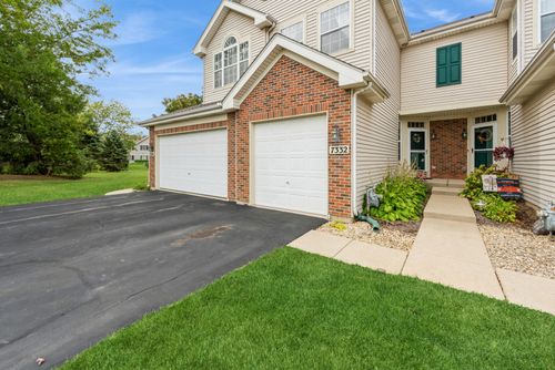 7332 Grandview Court, Carpentersville, IL, 60110 | Card Image