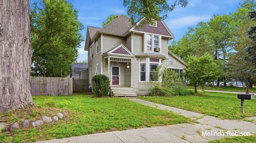 550 Merrick St, Belding, MI, 48809-1830 | Card Image