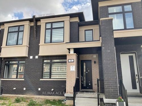 88 Pearman Cres, Brampton, ON, L7A4Z1 | Card Image