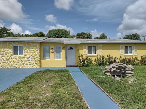5911 Barbados Way E, West Palm Beach, FL, 33407 | Card Image