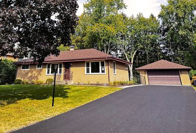 352 67th Street, House other with 3 bedrooms, 2 bathrooms and 2 parking in Darien IL | Image 1