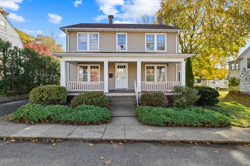 11 Julian St, Norwich, CT, 06360-2703 | Card Image