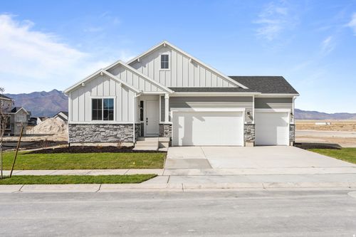 526-5401 N Saddle Stone Dr, Eagle Mountain, UT, 84005-2045 | Card Image