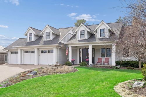 215 Ferndale Rd S, Wayzata, MN, 55391-1507 | Card Image