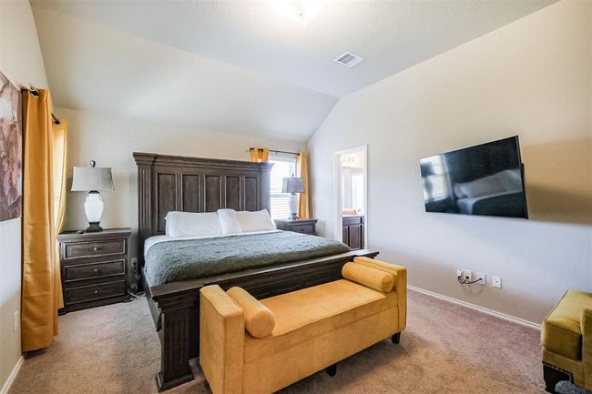 Primary Bedroom | Image 13