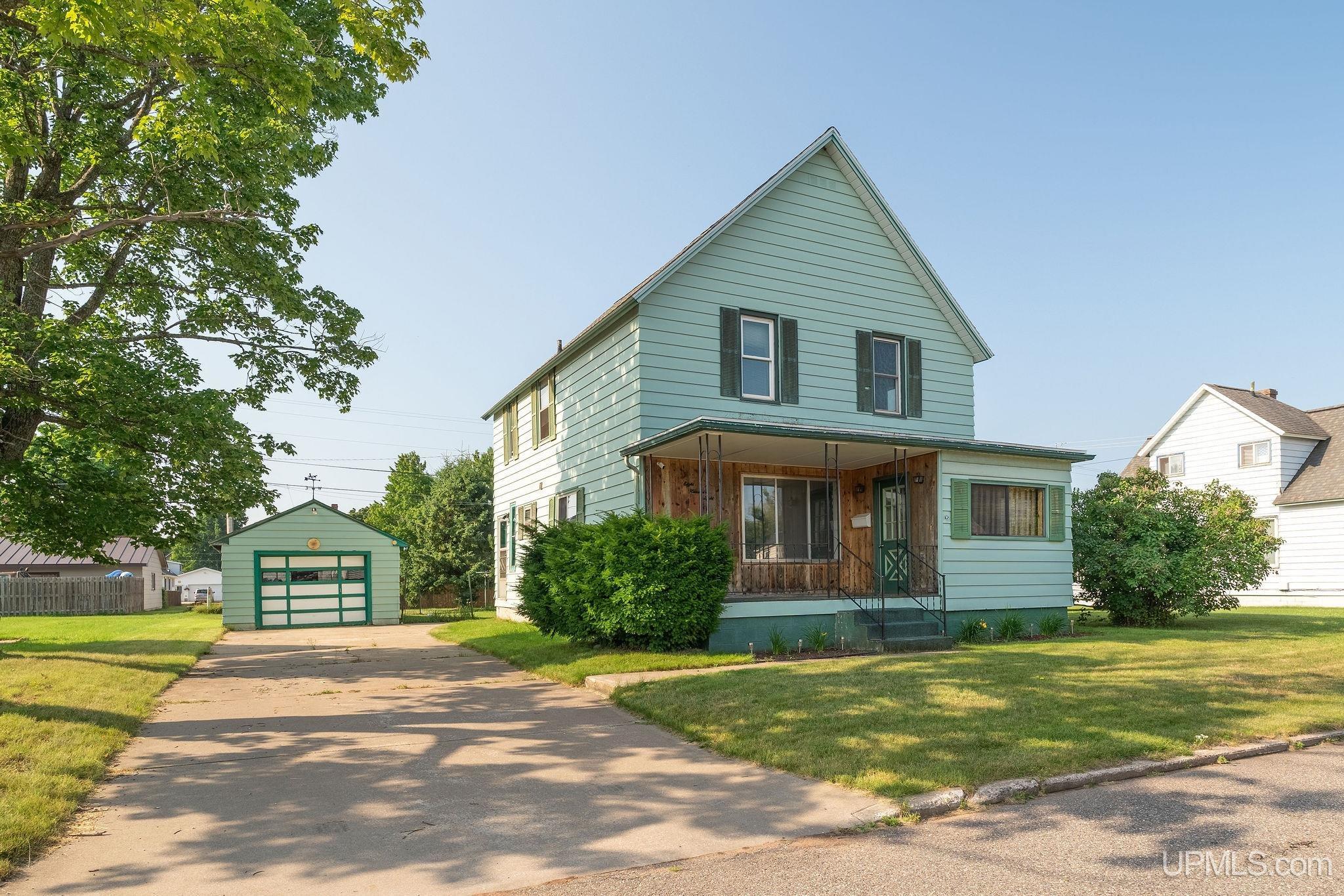 Wabash St, Ishpeming, MI 49849