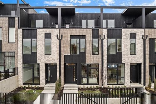 112 Burrows St, Pittsburgh, PA, 15213-2457 | Card Image