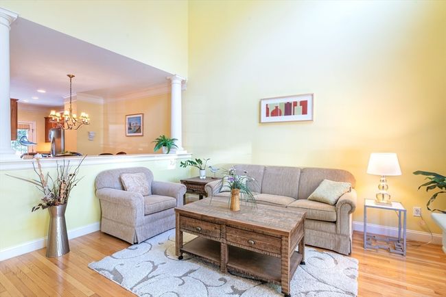 3 - 3 Lowell Dr, Condo with 2 bedrooms, 3 bathrooms and 2 parking in Hopkinton MA | Image 4
