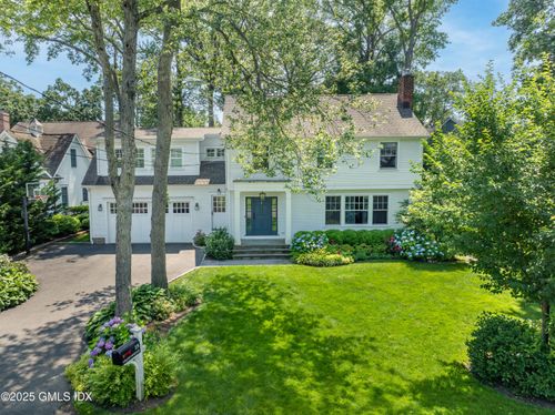 18 Grant Ave, Old Greenwich, CT, 06870-2207 | Card Image