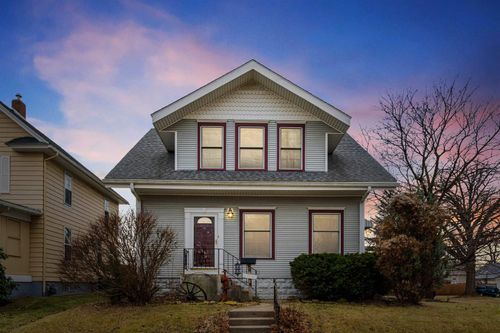 1757 W 17th St, Davenport, IA, 52804-3516 | Card Image