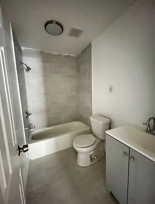 5100 Echo Ave, Dallas, TX, 75215-5047 | Card Image