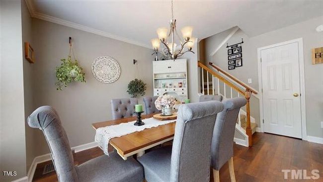 f1045c5ae84dce0c67c4b80c6ce48bf6-uncropp | Image 12