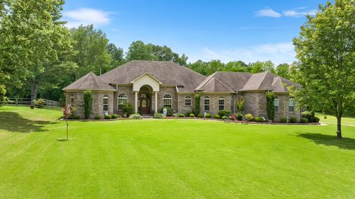 565 Plum Tree Cir, Munford, TN, 38058-4792 | Card Image