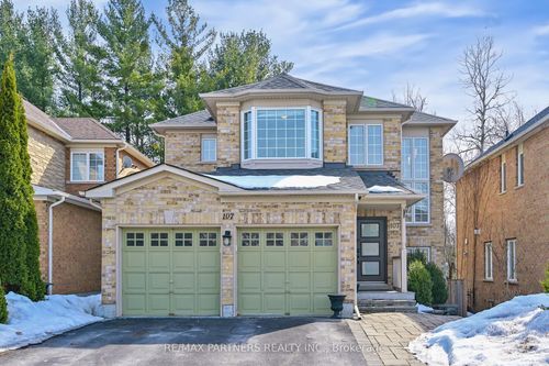 107 Worthington Ave, Richmond Hill, ON, L4E3Z6 | Card Image