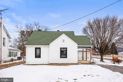 255 W Main St, FAYETTEVILLE, PA, 17222-1446 | Card Image