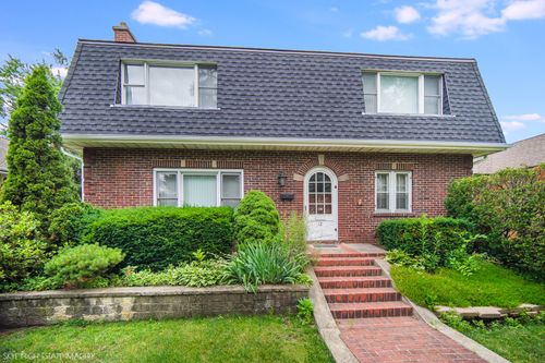 12 Elmore St, Park Ridge, IL, 60068-3518 | Card Image