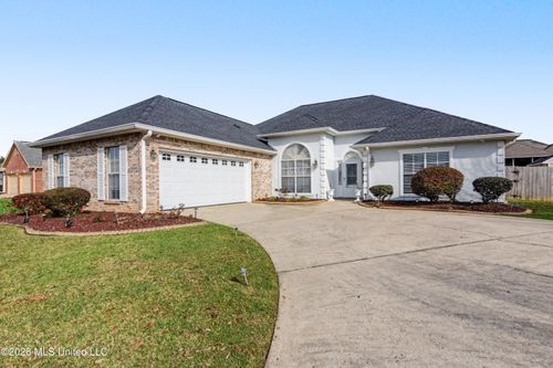 15345 Overlook Dr, Gulfport, MS, 39503-9490 | Card Image