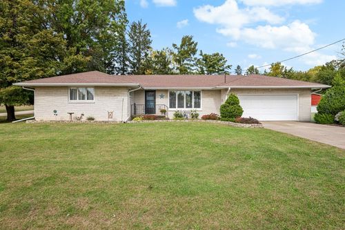 322 11th Place, Camanche, IA, 52730 | Card Image
